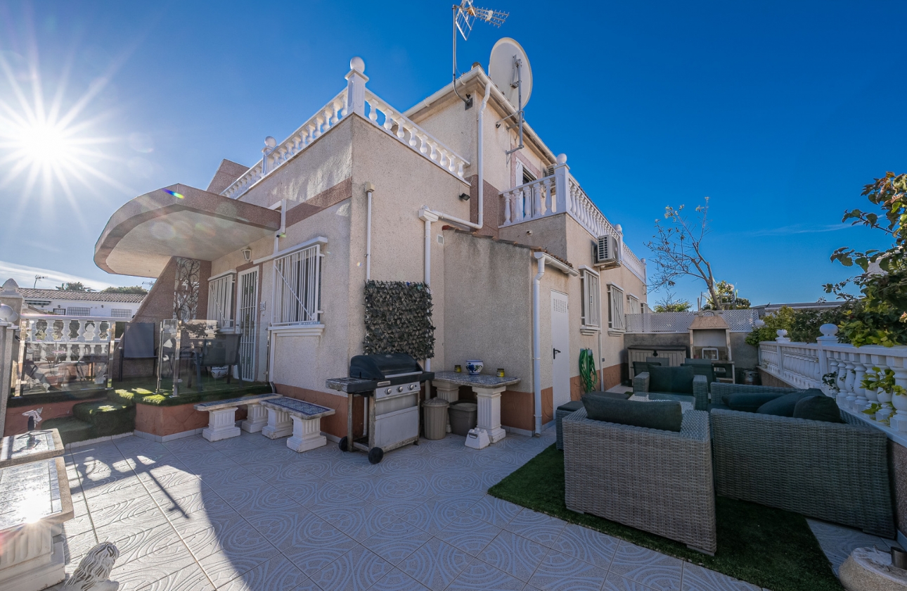 Resale - House - Cabo Roig - La Regia