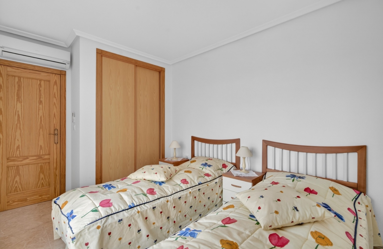 Resale - Apartment / flat - Orihuela Costa - Playa Flamenca