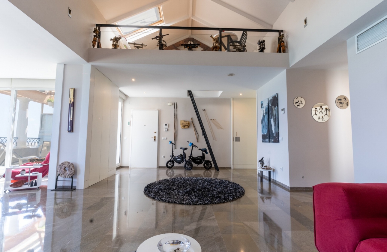 Resale - Apartment / flat - Alicante - Center