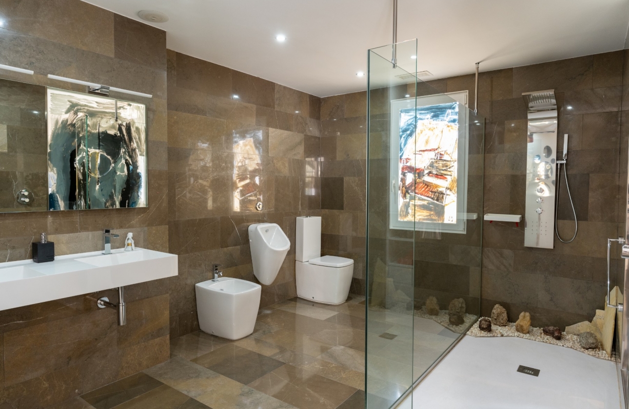 Resale - Apartment / flat - Alicante - Center