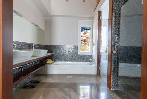 Resale - Apartment / flat - Alicante - Center