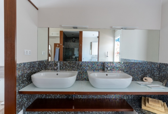 Resale - Apartment / flat - Alicante - Center