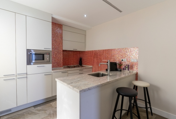 Resale - Apartment / flat - Alicante - Center