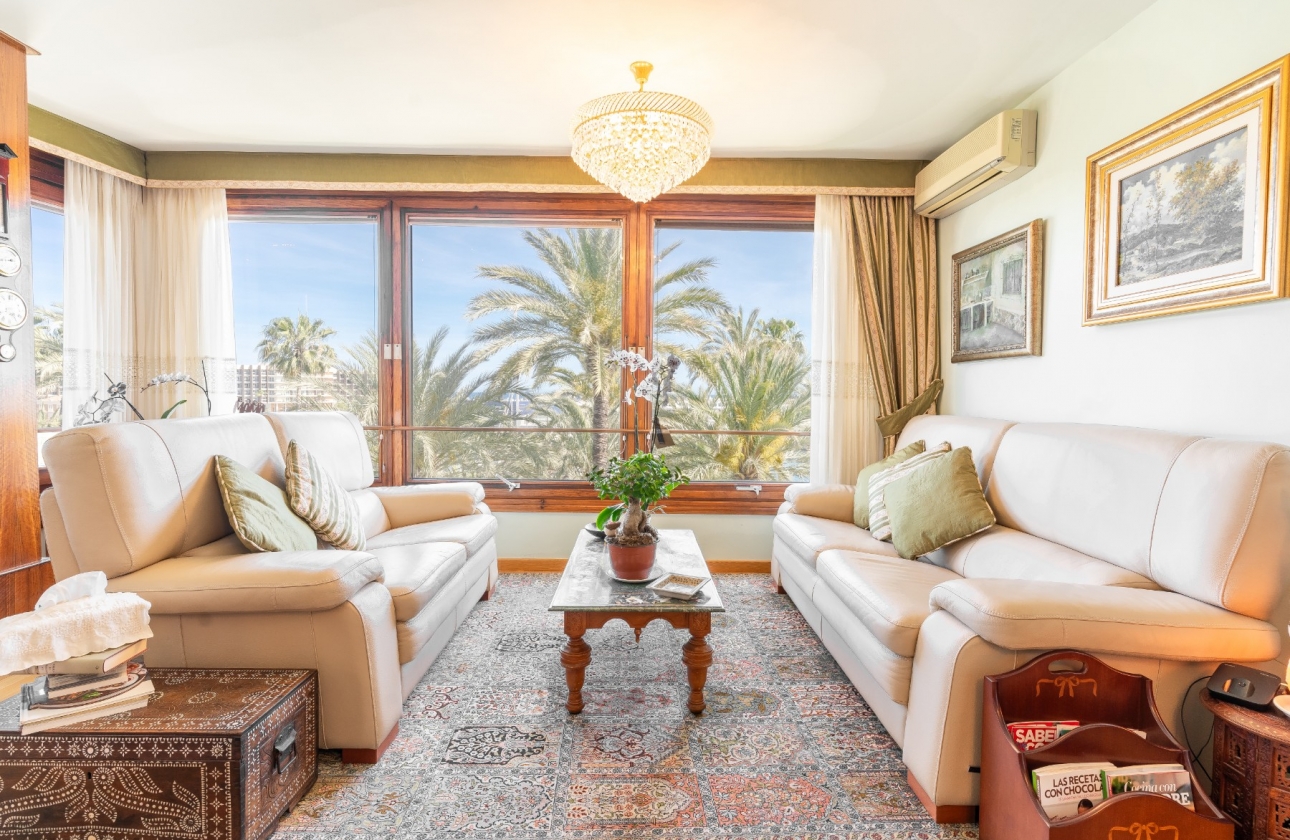 Resale - Apartment / flat - Alicante - Center