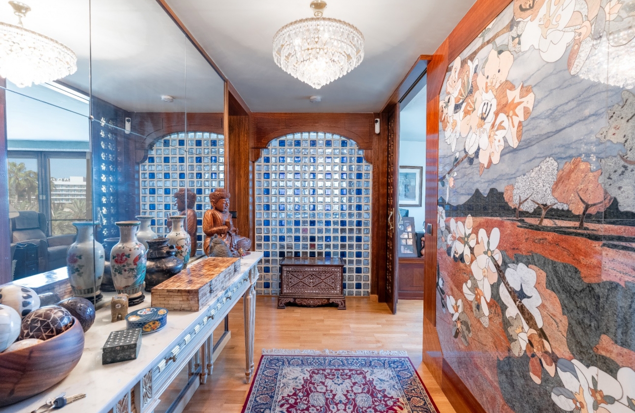 Resale - Apartment / flat - Alicante - Center