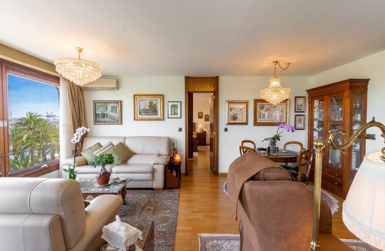 Resale - Apartment / flat - Alicante - Center