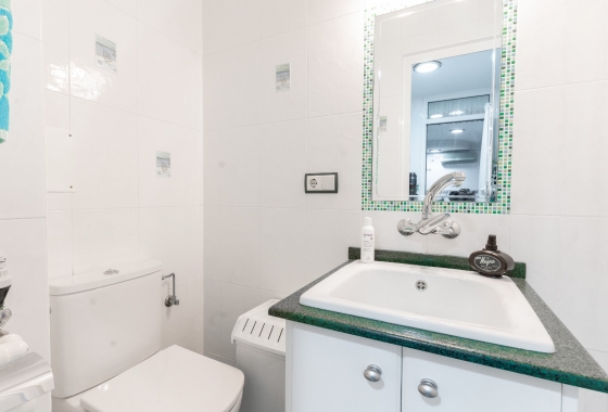 Resale - Apartment / flat - Alicante - Center