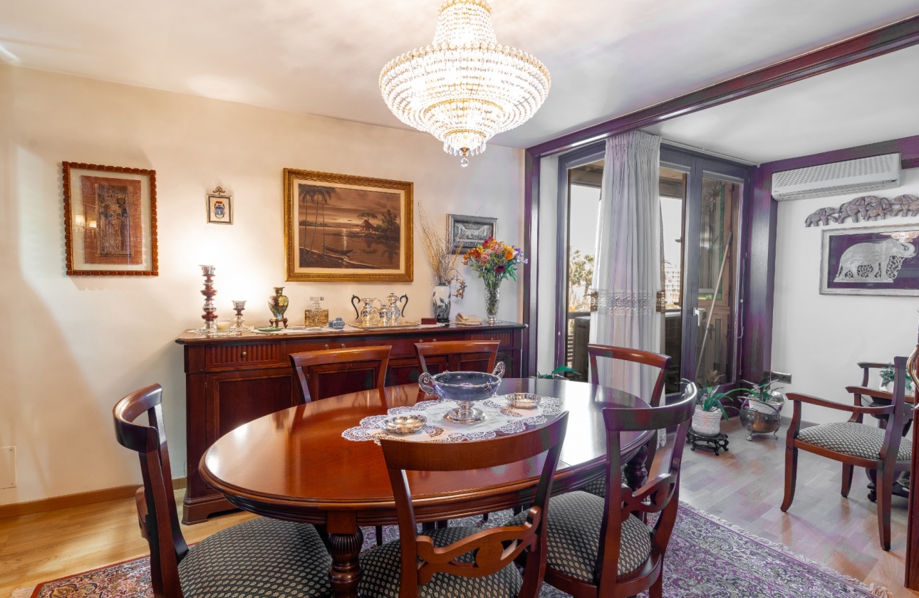 Resale - Apartment / flat - Alicante - Center