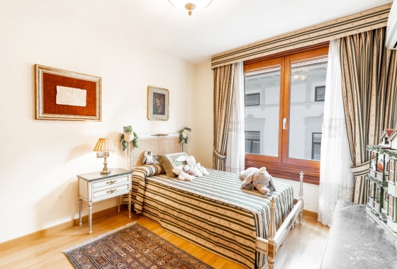 Resale - Apartment / flat - Alicante - Center