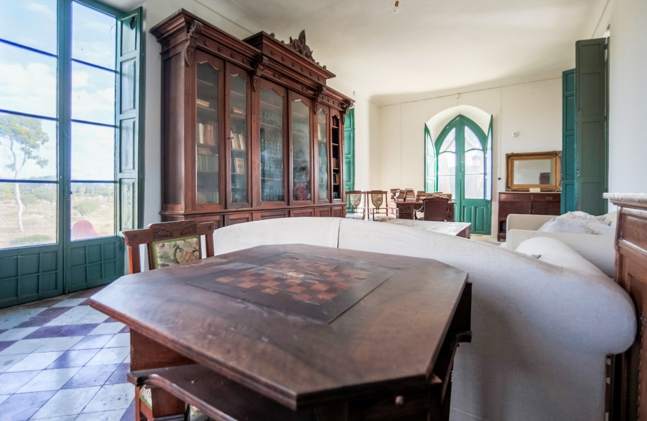 Resale - Villa - Alicante - Center