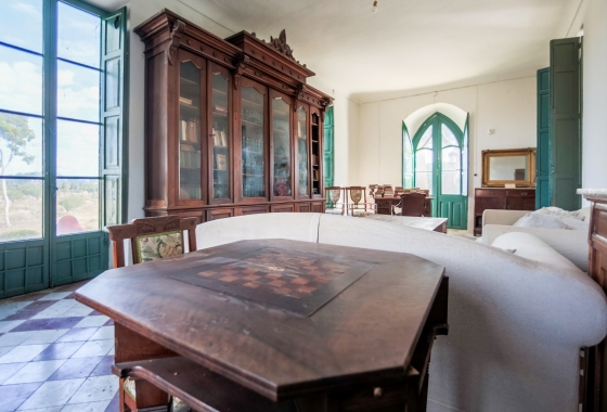 Resale - Villa - Alicante - Center