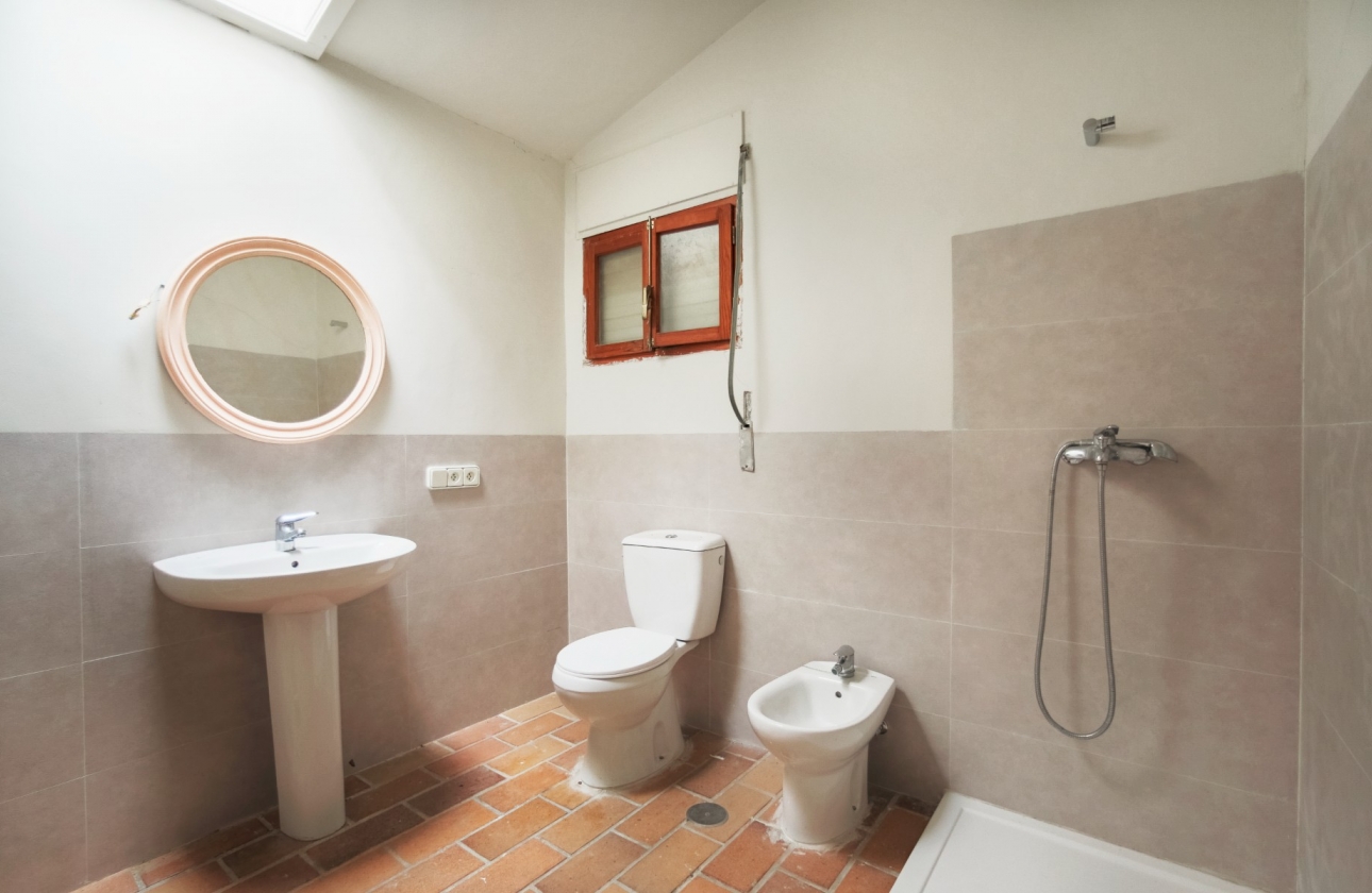 Resale - Villa - Alicante - Center