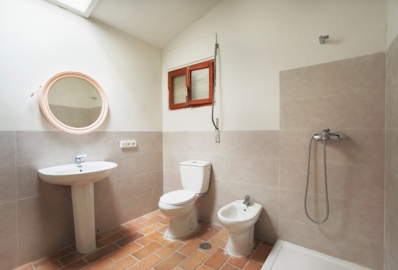 Resale - Villa - Alicante - Center