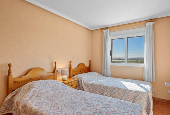 Resale - Finca / Country Property - Los Montesinos