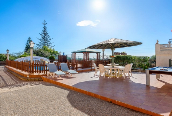 Resale - Finca / Country Property - Los Montesinos