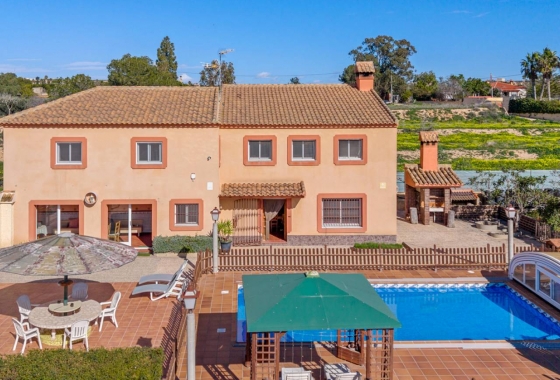 Resale - Finca / Country Property - Los Montesinos