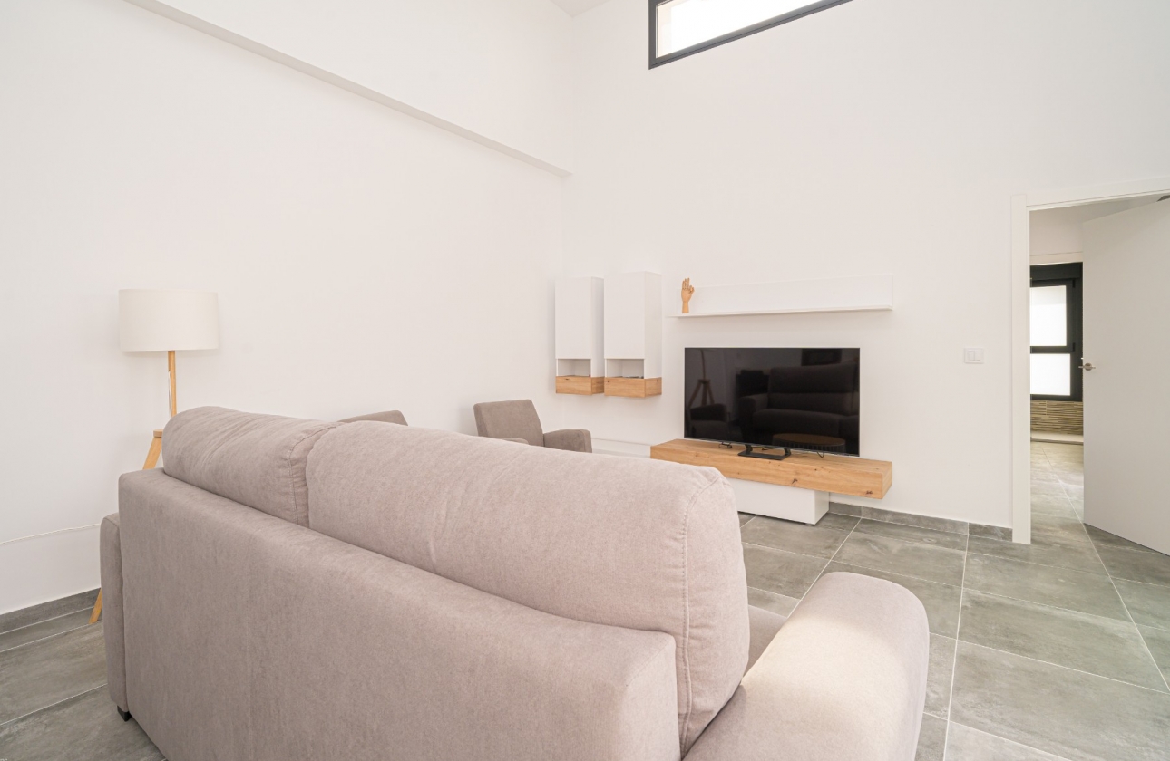 Revente - Maison - Daya Nueva