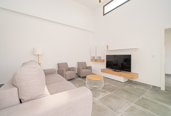 Revente - Maison - Daya Nueva