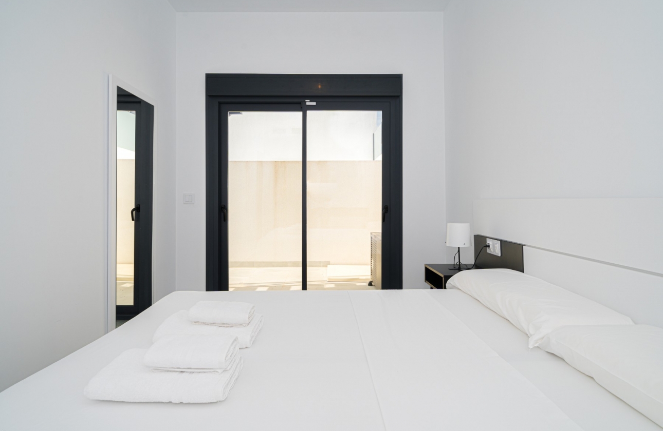 Revente - Maison - Daya Nueva