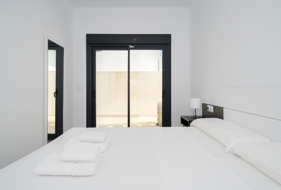 Revente - Maison - Daya Nueva