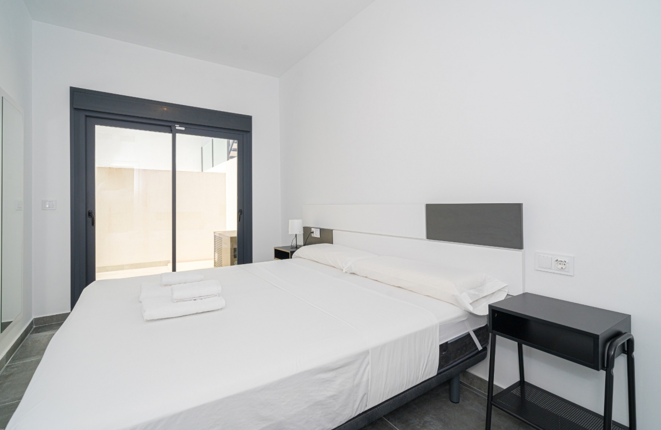 Revente - Maison - Daya Nueva