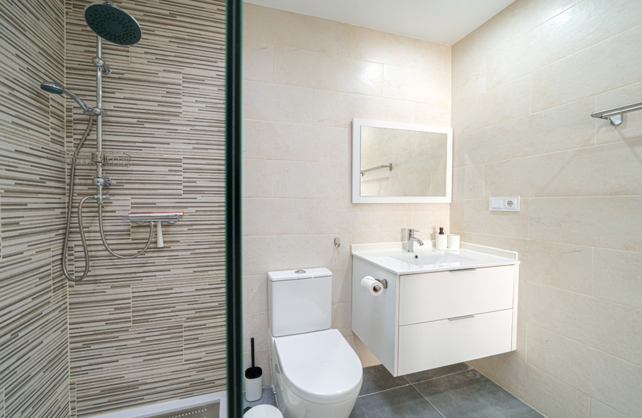 Revente - Maison - Daya Nueva