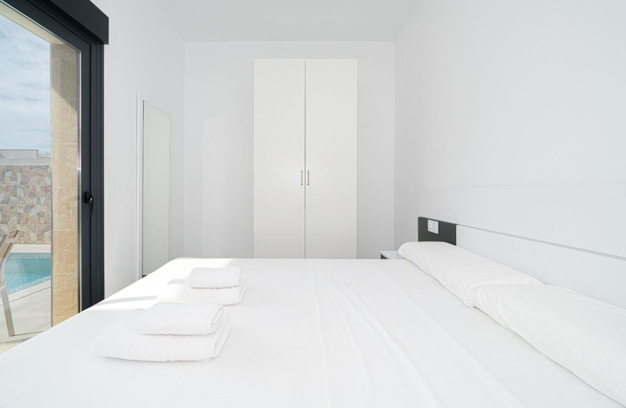 Revente - Maison - Daya Nueva