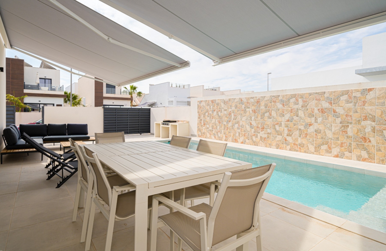 Revente - Maison - Daya Nueva