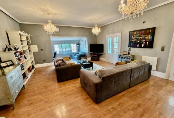 Resale - Villa - Almoradí - Heredades