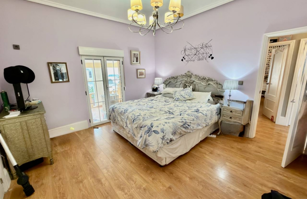 Resale - Villa - Almoradí - Heredades