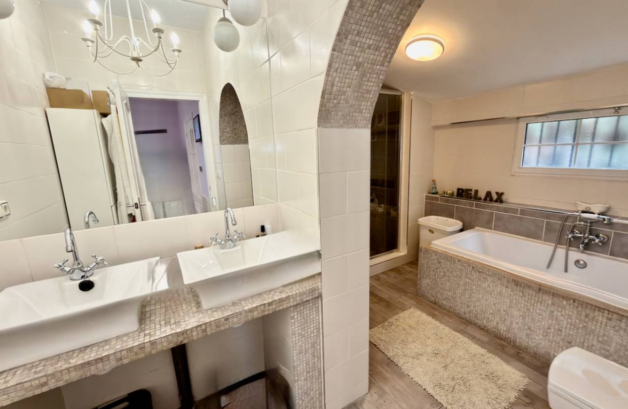 Resale - Villa - Almoradí - Heredades