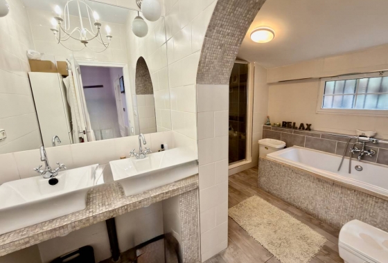 Resale - Villa - Almoradí - Heredades