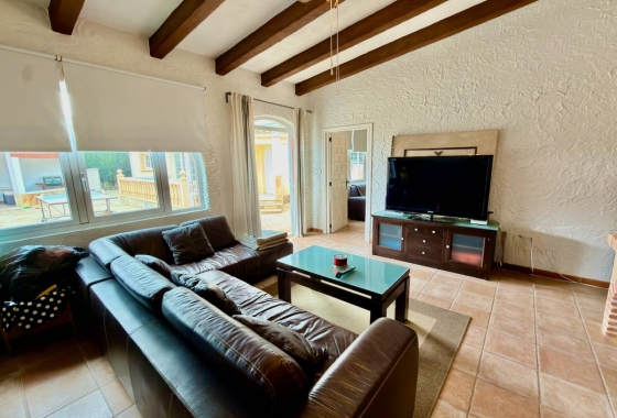 Resale - Villa - Almoradí - Heredades