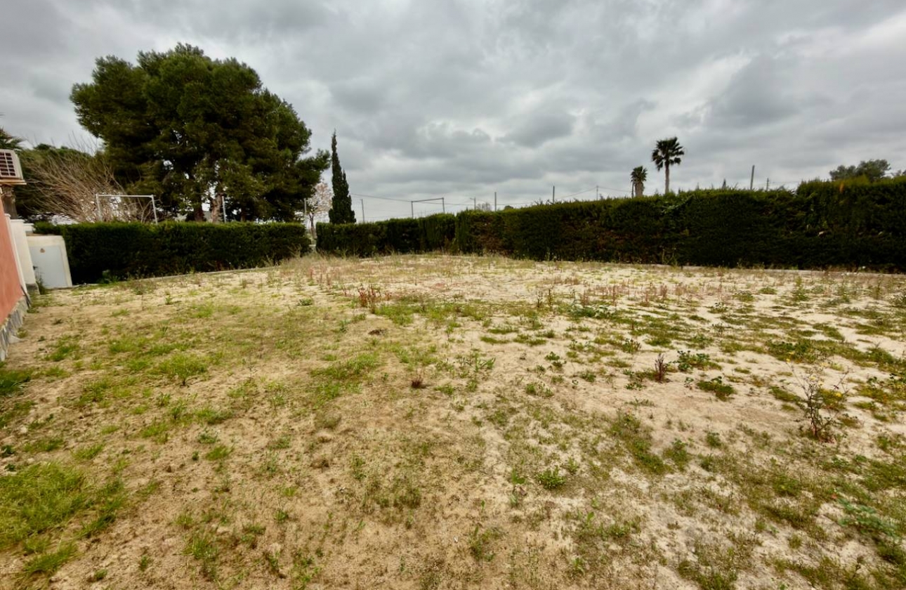 Resale - Villa - Almoradí - Heredades