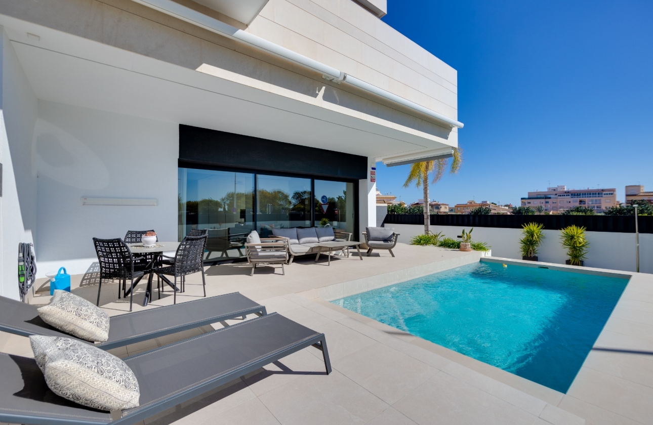 Resale - Apartment / flat - Pilar de la Horadada - Costa Blanca Sur