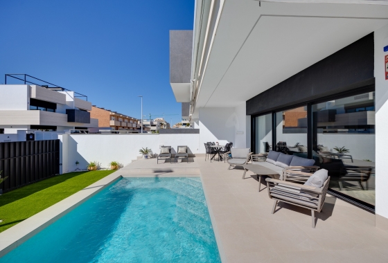 Resale - Apartment / flat - Pilar de la Horadada - Costa Blanca Sur