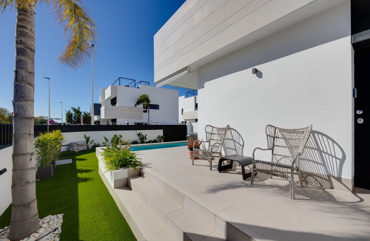 Resale - Apartment / flat - Pilar de la Horadada - Costa Blanca Sur