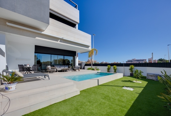 Resale - Apartment / flat - Pilar de la Horadada - Costa Blanca Sur