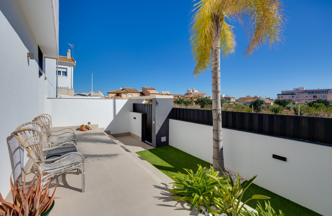 Resale - Apartment / flat - Pilar de la Horadada - Costa Blanca Sur