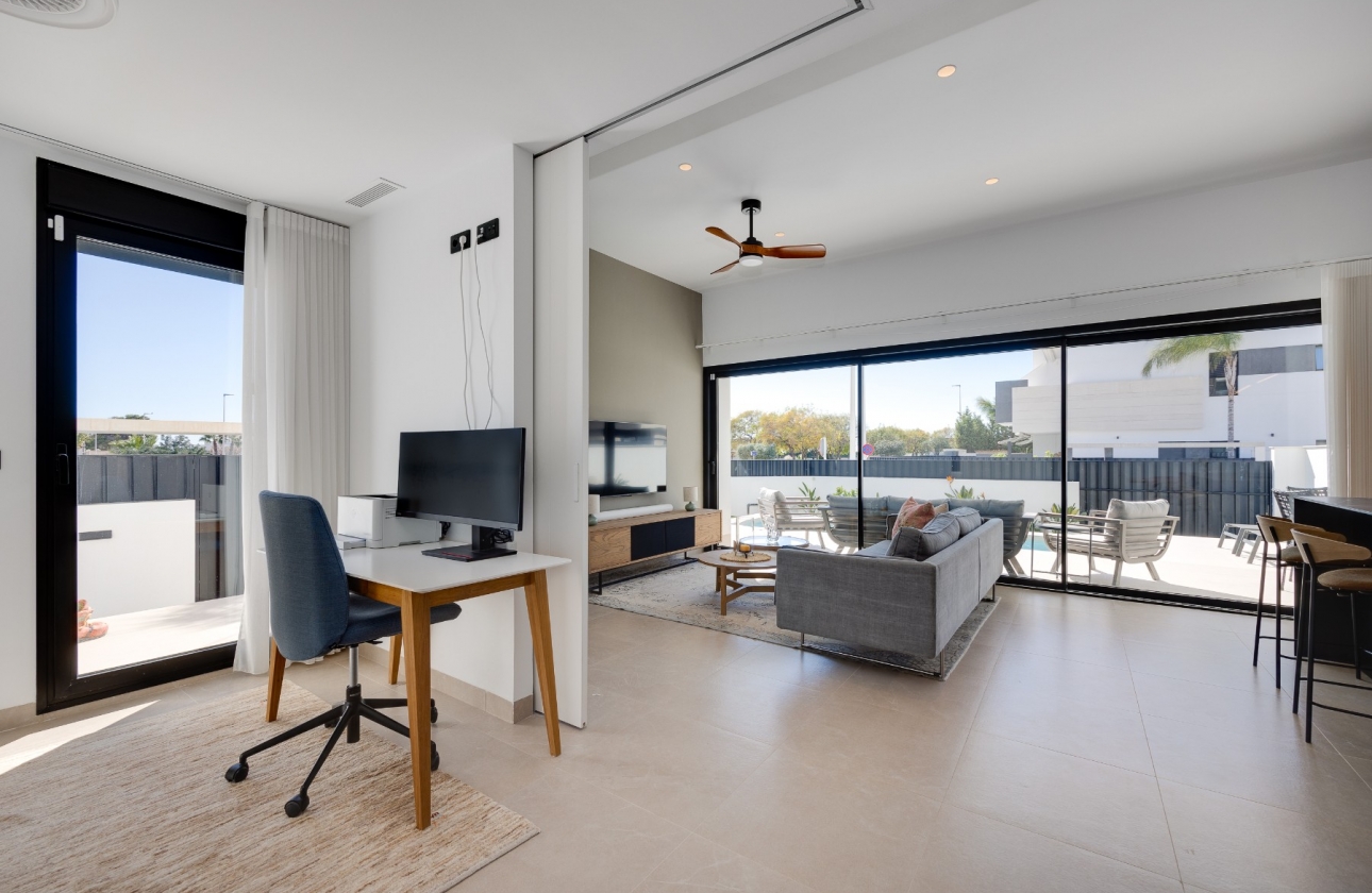 Resale - Apartment / flat - Pilar de la Horadada - Costa Blanca Sur