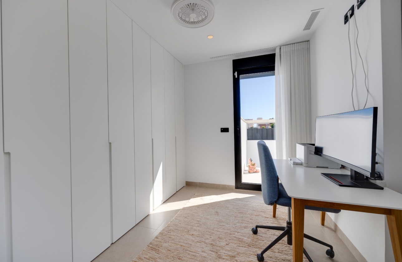 Resale - Apartment / flat - Pilar de la Horadada - Costa Blanca Sur