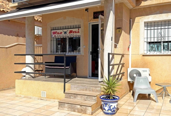 Resale - Apartment / flat - Orihuela Costa - La Zenia