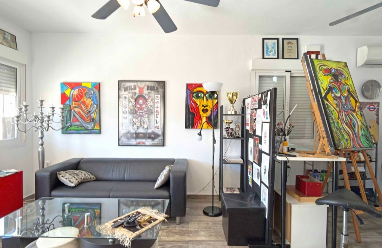 Resale - Apartment / flat - Orihuela Costa - La Zenia