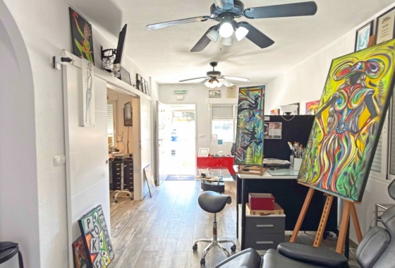 Resale - Apartment / flat - Orihuela Costa - La Zenia