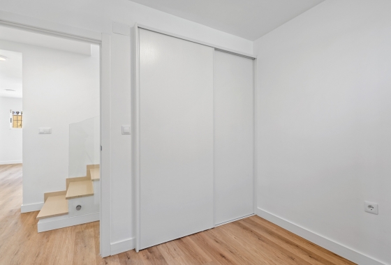 Resale - Villa - Benimar