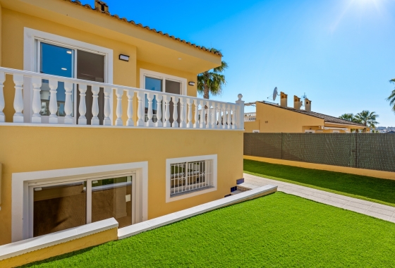 Resale - Villa - Benimar