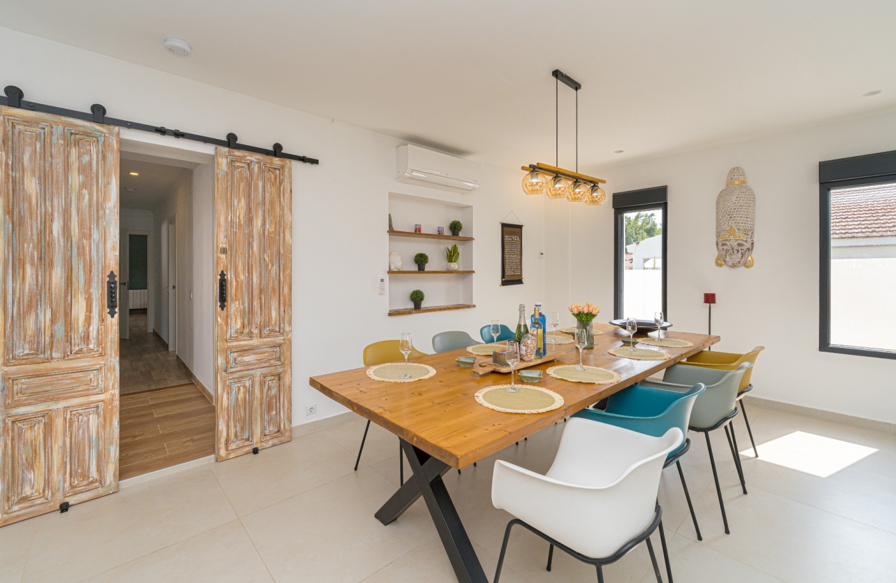 Herverkoop - Villa - San Fulgencio