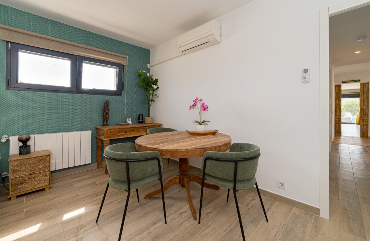 Herverkoop - Villa - San Fulgencio