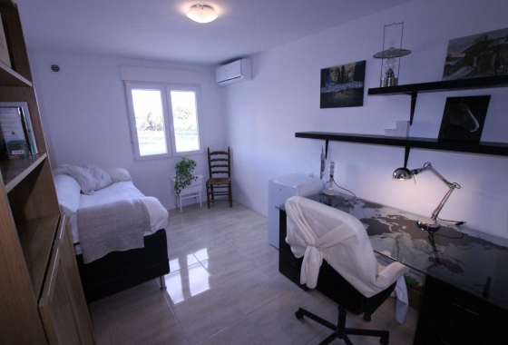 Reventa - Finca / Country Property - Crevillente