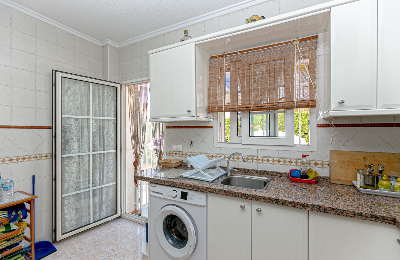 Reventa - Apartamento / piso - Playa Flamenca